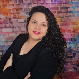 Lorena Romar - Coordinación de proyectos, Ejecución de Estrategias de Tráfico, SEO & Analítica de resultados en RevenuKnowmads Agency